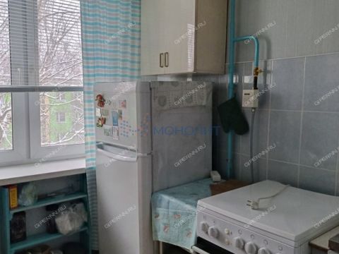 2-komnatnaya-ul-voennyh-komissarov-d-3 фото