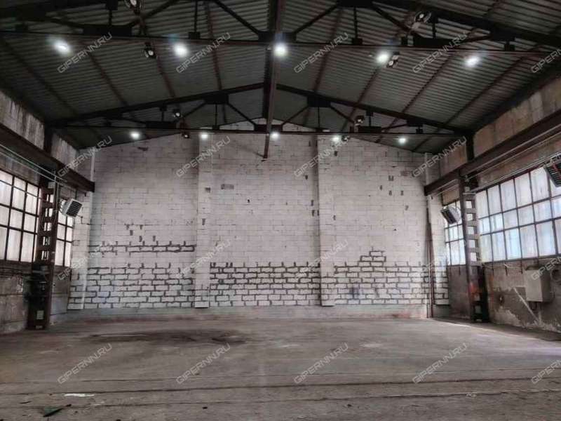 помещение под склад на Вторчермета ул, д.7