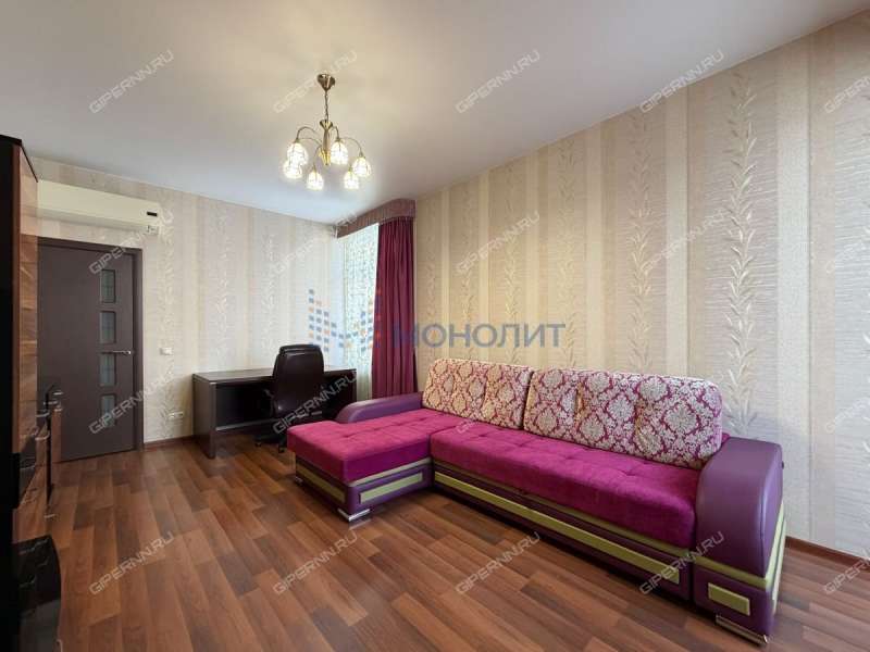 трёхкомнатная квартира на улице Максима Горького дом 77