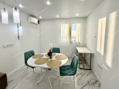 1-komnatnaya-ul-cvetochnaya-d-12-k1 фото