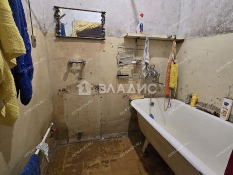 2-komnatnaya-prosp-kirova-d-8 фото