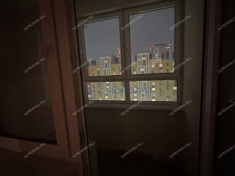 3-komnatnaya-ul-romantikov-d-13 фото