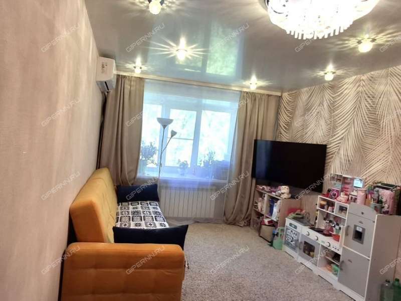 однокомнатная квартира на улице Сазанова дом 4