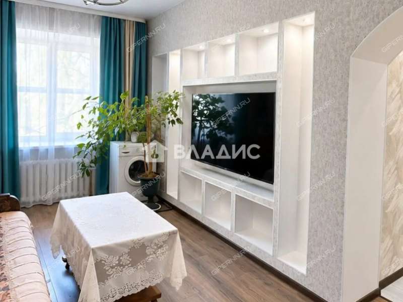 двухкомнатная квартира на улице Страж Революции дом 32