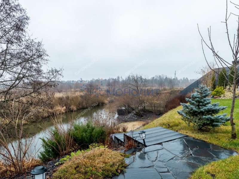 коттедж на Песочный переулок Земляничная поляна (Новая Деревня) тер. ДНП