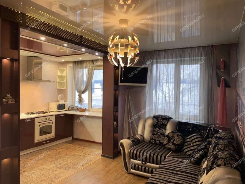 двухкомнатная квартира на улице Пушкина дом 3 город Выкса