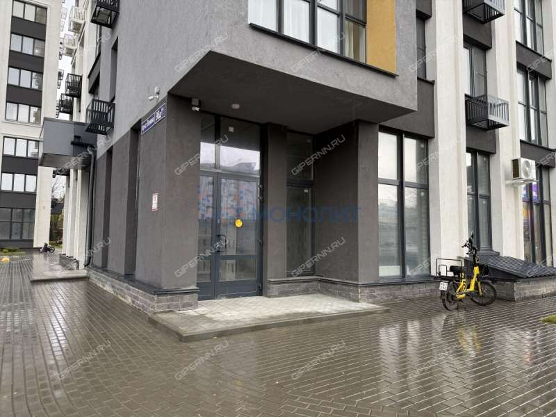 помещение под офис, торговую площадь на проспекте Ленина