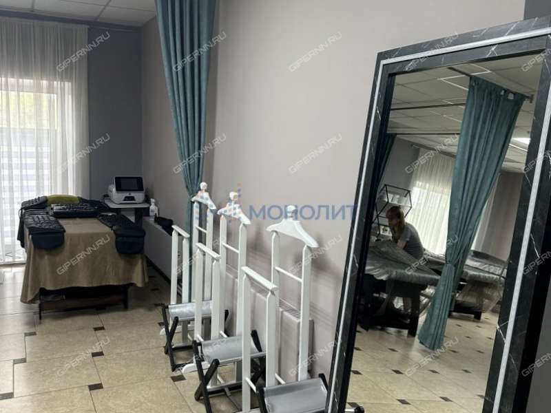 помещение под недвижимость под салоны красоты на улице Бориса Панина