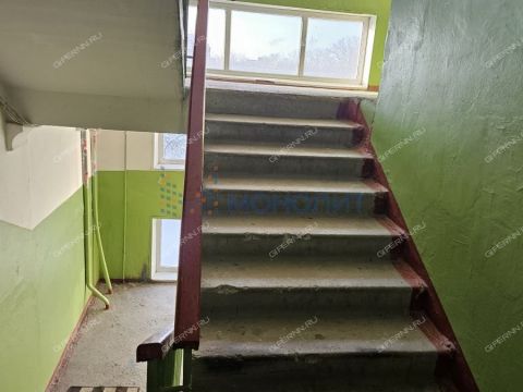 2-komnatnaya-ul-admirala-makarova-d-1 фото