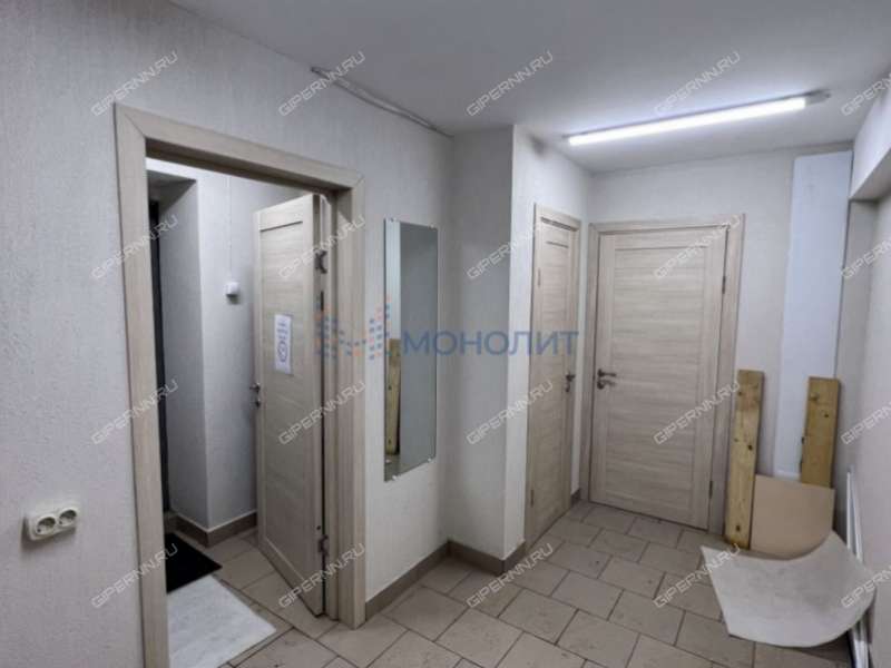 помещение под помещение свободного назначения на улице Ванеева