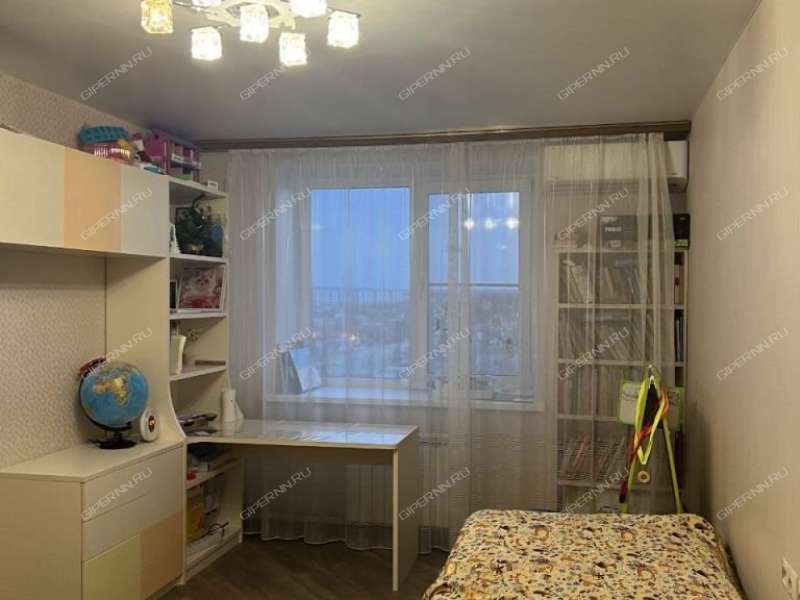 трёхкомнатная квартира на улице Аркадия Гайдара дом 26