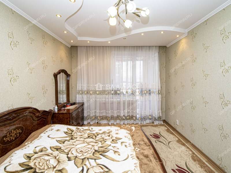 трёхкомнатная квартира на улице Обухова дом 6