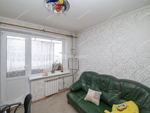 3-komnatnaya-ul-kosmicheskaya-d-60 фото