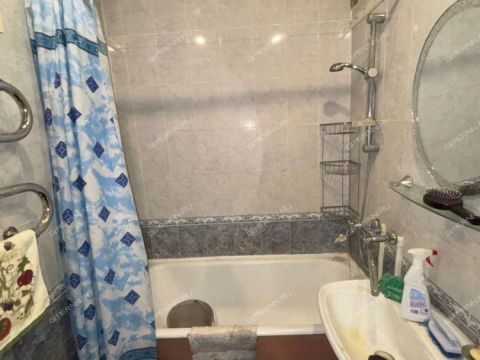 3-komnatnaya-ul-geroev-kosmosa-d-52 фото