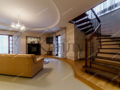 4-komnatnaya-ul-minina-d-9-4 фото