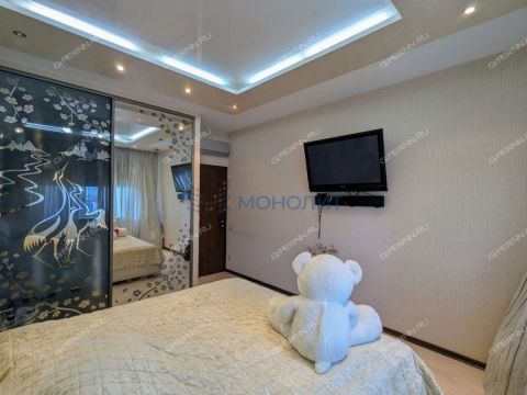 4-komnatnaya-ul-minina-d-19-6 фото