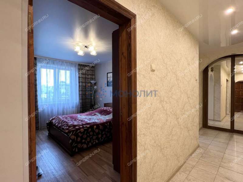 трёхкомнатная квартира на улице Богдановича дом 7