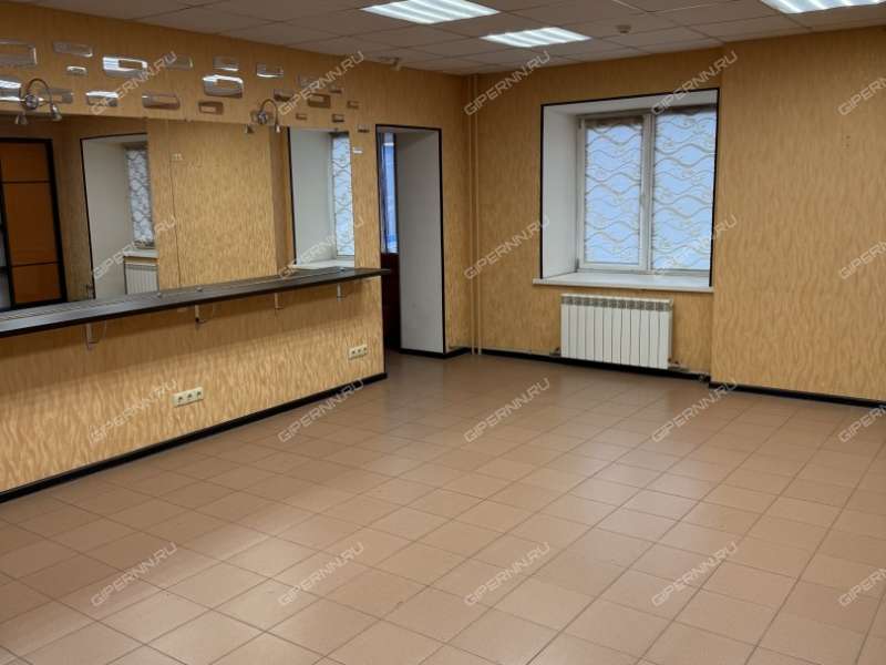 помещение под помещение свободного назначения на улице Родионова