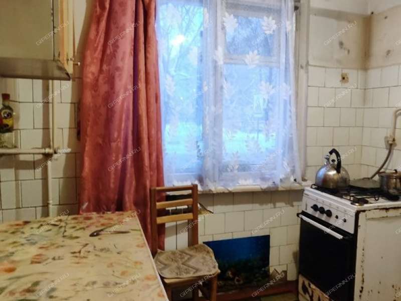 двухкомнатная квартира на улице Шаляпина дом 12