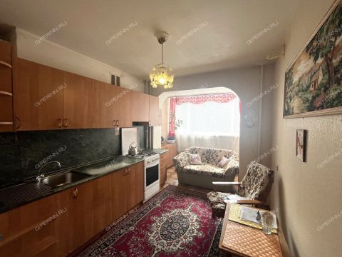 1-komnatnaya-ul-verhnepecherskaya-d-7-k3 фото