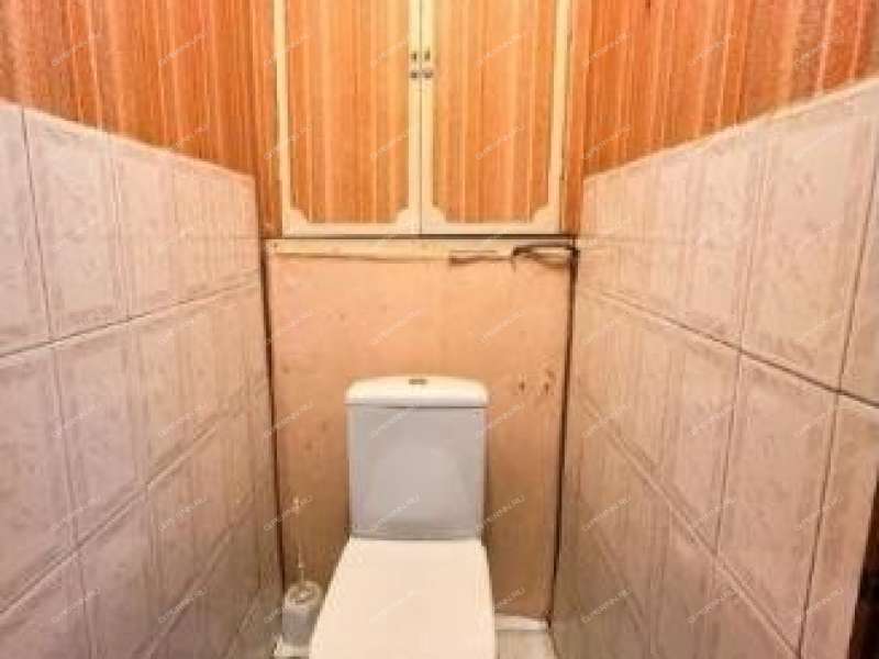 двухкомнатная квартира на улице Федосеенко дом 102