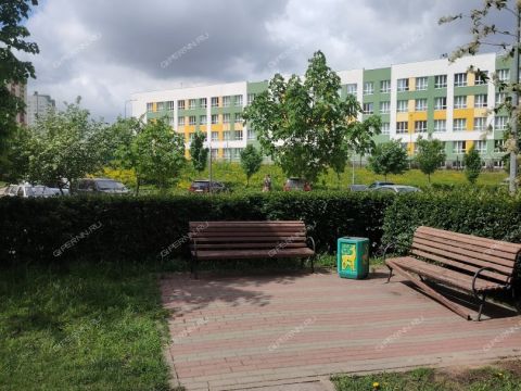 1-komnatnaya-ul-pervocvetnaya-d-4-k2 фото