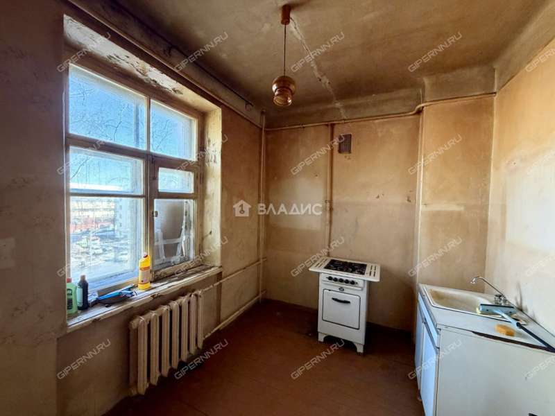 трёхкомнатная квартира на проспекте Гагарина дом 17