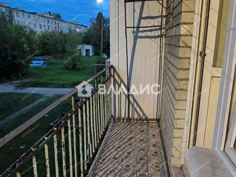 комната в доме 42 на улице Бурденко