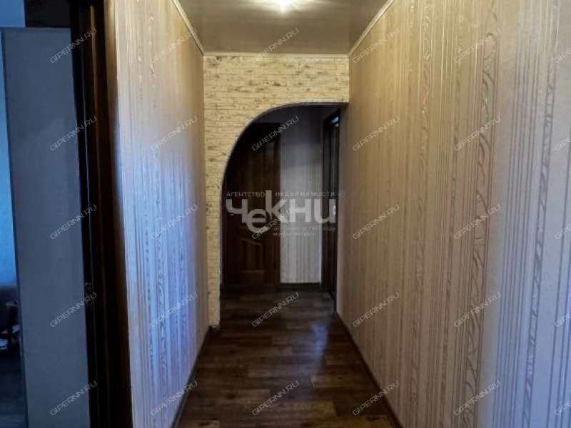 трёхкомнатная квартира на улице Карла Маркса дом 18