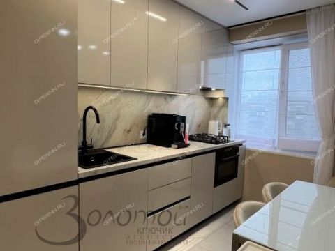 3-komnatnaya-ul-admirala-makarova-d-5-k2 фото