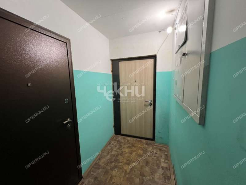 трёхкомнатная квартира на улице Космонавта Комарова дом 2 к1