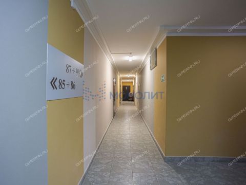 3-komnatnaya-ul-belozerskaya-d-7 фото