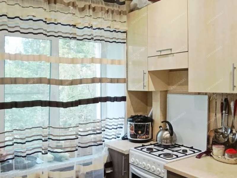 трёхкомнатная квартира на улице Левинка дом 44