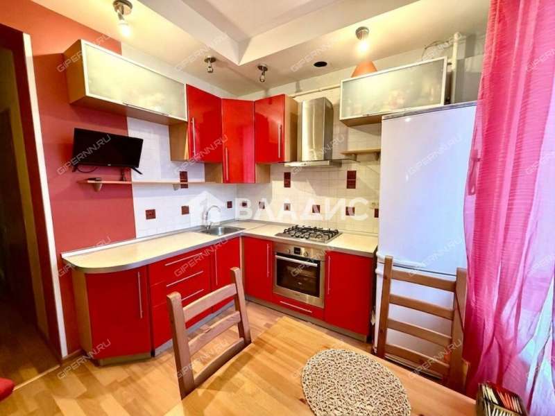 двухкомнатная квартира на улице Ярошенко дом 7