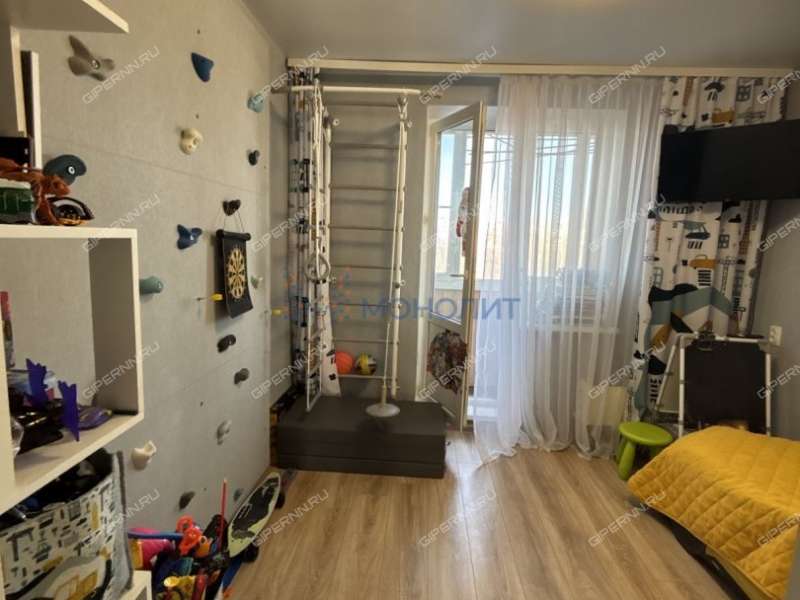 трёхкомнатная квартира на Гордеевской улице дом 64