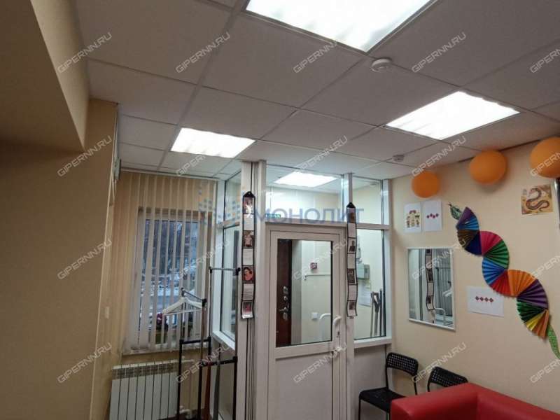 помещение под офис, торговую площадь на улице Богдановича