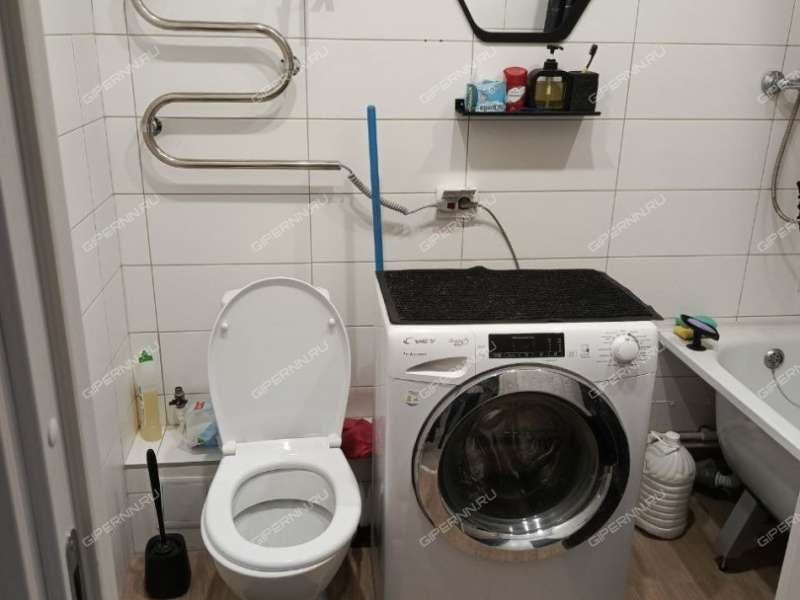 квартира-студия на проспекте Героев Донбасса дом 3