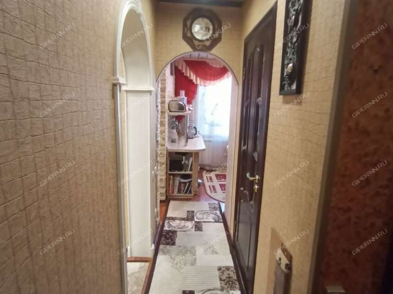 четырёхкомнатная квартира на улице Бурденко дом 19