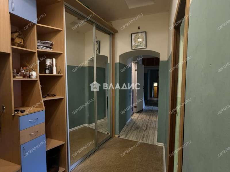 трёхкомнатная квартира на улице Ефремова дом 2