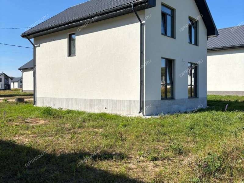 дом на 8-я Изумрудная ЖК Свой Изумрудный