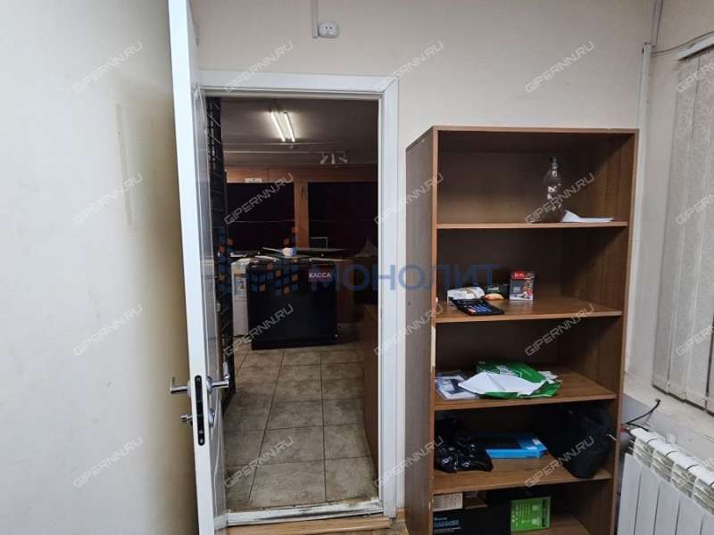 помещение под офис, торговую площадь на Нижне-Волжской набережной