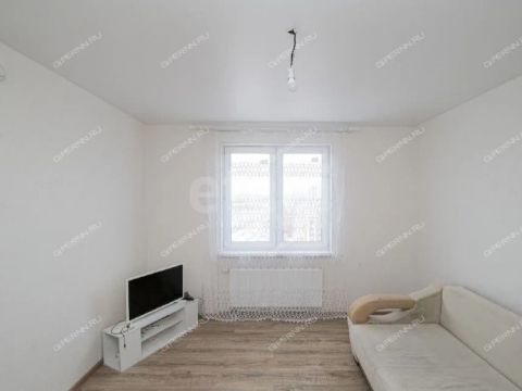 2-komnatnaya-prosp-geroev-donbassa-d-1 фото