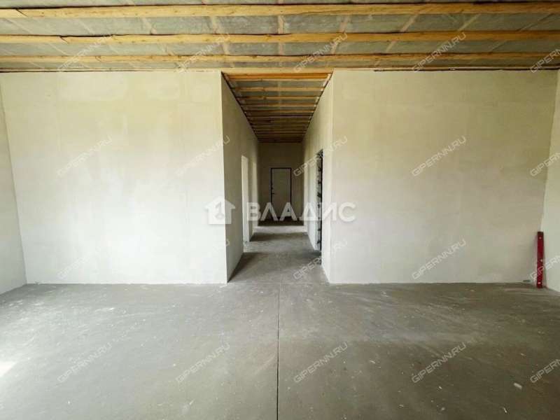 дом на улице Аверьянова деревня Студенец