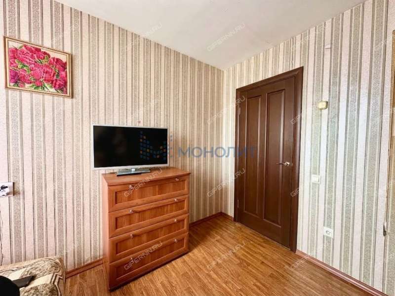трёхкомнатная квартира на улице Искры дом 17