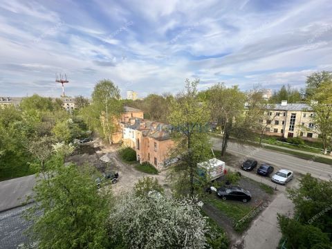 2-komnatnaya-ul-nevzorovyh-d-38-6 фото