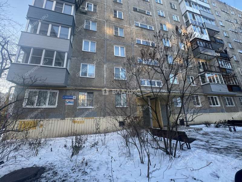 двухкомнатная квартира на улице Героев Космоса дом 46