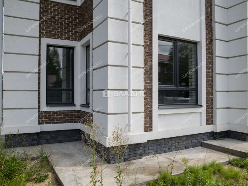 дом на  деревня Утечино