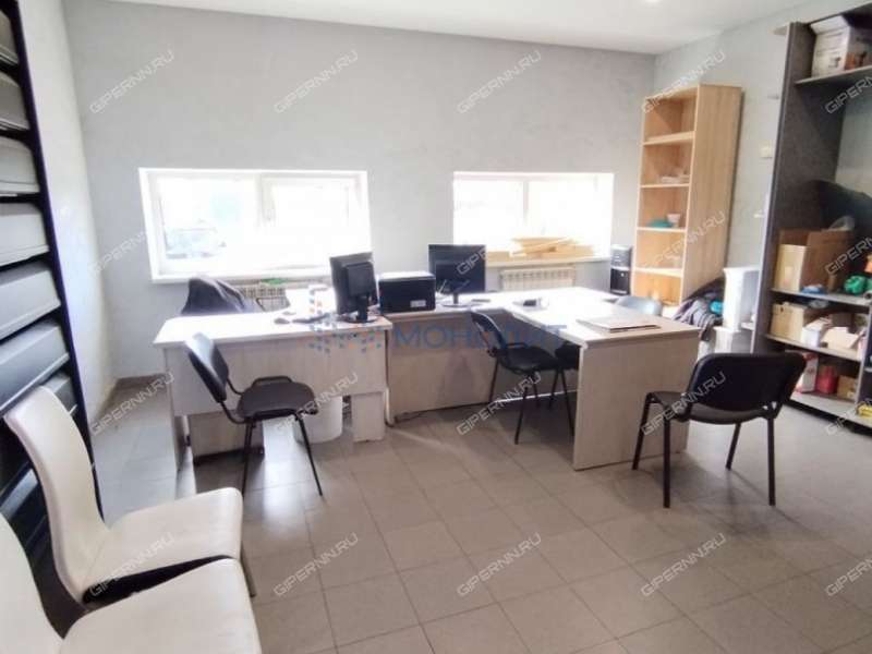 имущественный комплекс под склад, производственную площадь на улице Молькова деревня Прокошево