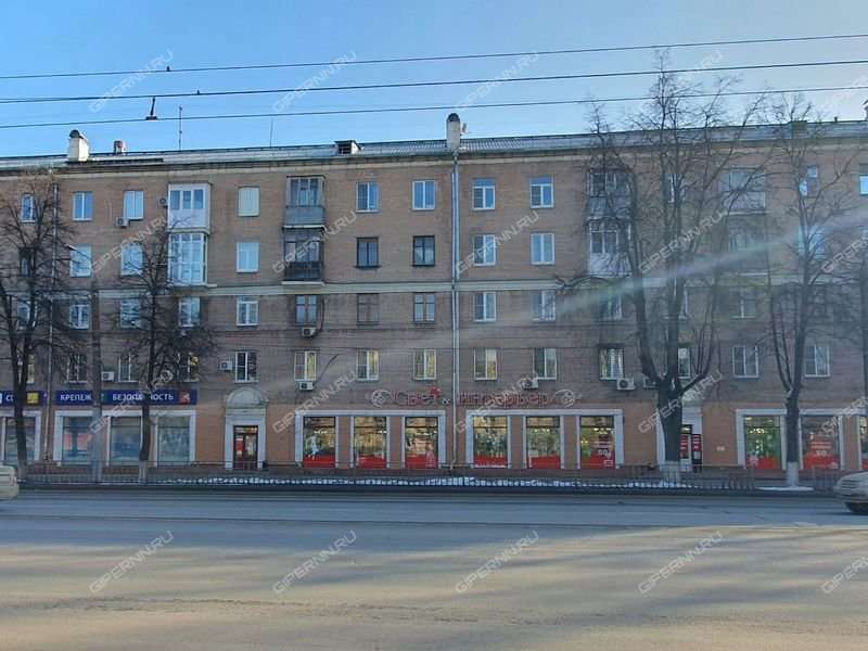 помещение под торговую площадь на проспекте Ленина