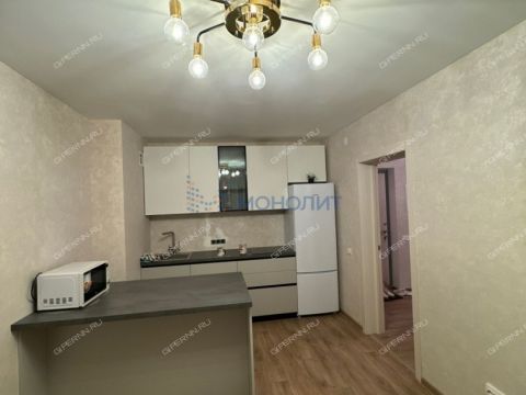 2-komnatnaya-ul-romantikov-d-11 фото